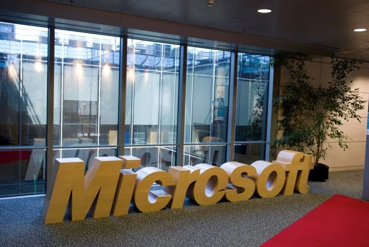 El plan de Nadella: menos gente, más GPU por investigador